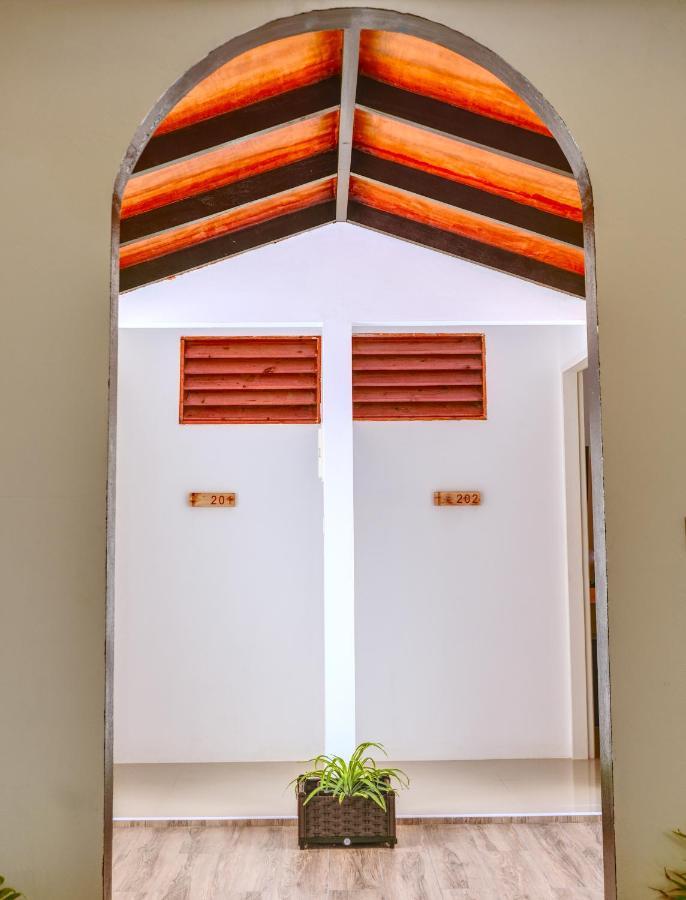 Island Ambience Hotel Maafushi Luaran gambar