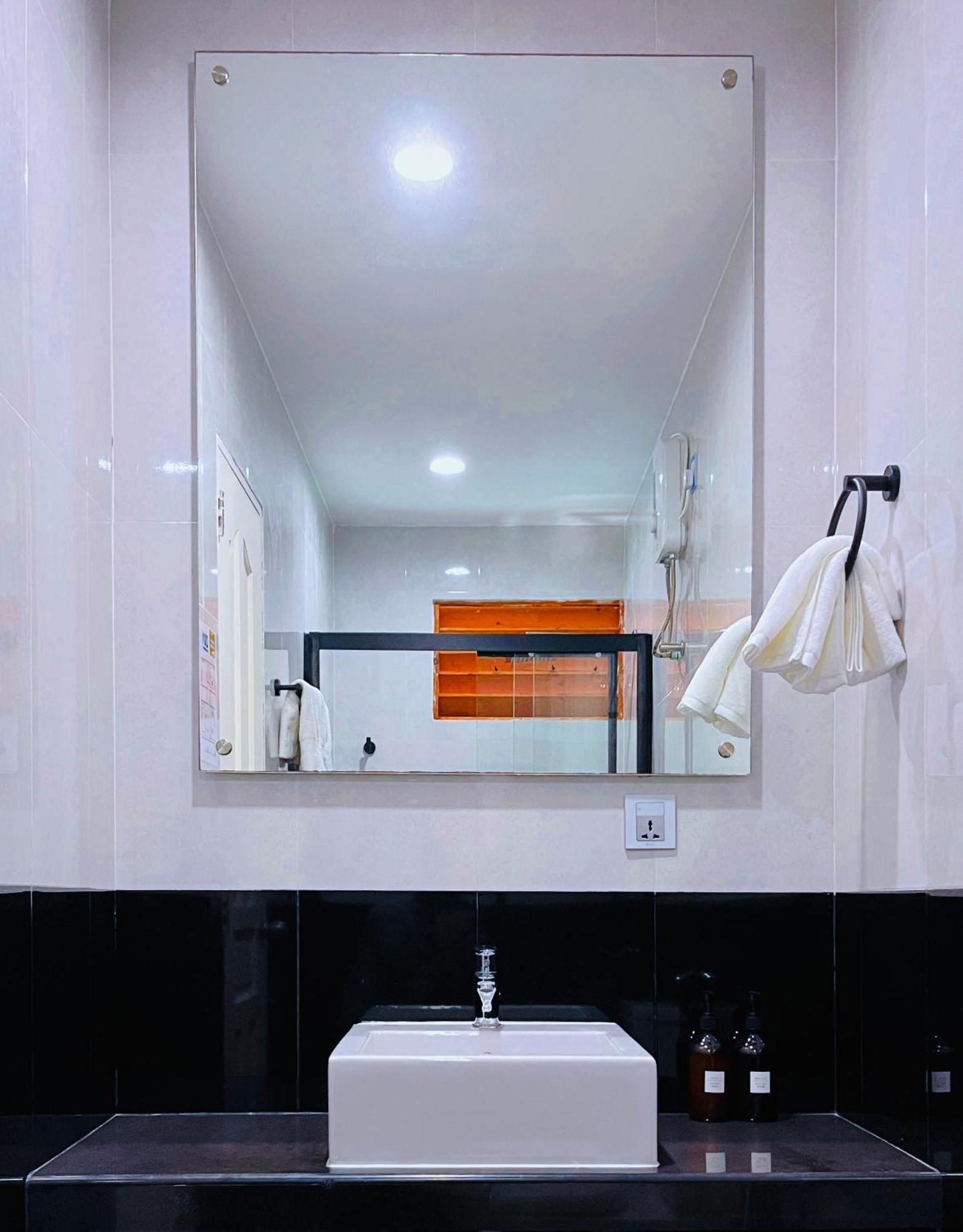 Island Ambience Hotel Maafushi Luaran gambar